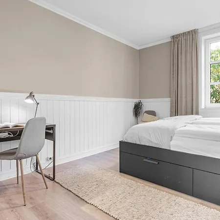 Big W/ A View And Parking * Bergen