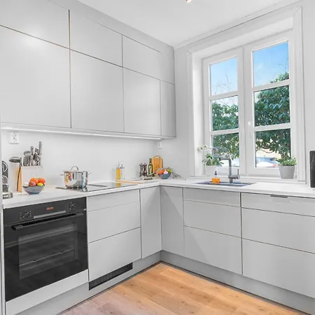 Big W/ A View And Parking * Bergen