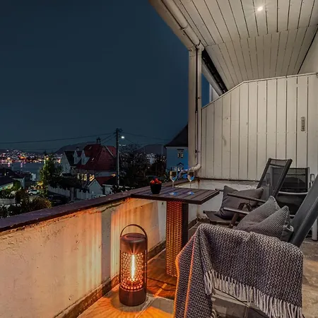 Apartment Big W/ A View And Parking *