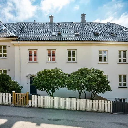 Big W/ A View And Parking Берген