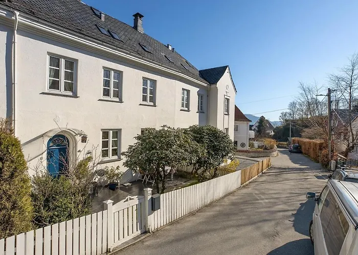 Big W/ A View And Parking * Берген