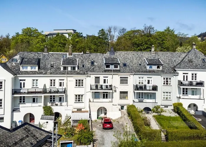 Апартаменты Big W/ A View And Parking *